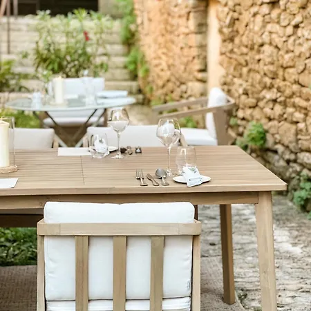 Dix Restaurant & D'hotes, Sainte-alvere, Dordogne * Saint-Alvère