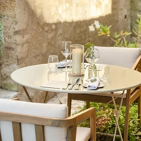 Hotel Dix Restaurant & D'hotes, Sainte-alvere, Dordogne