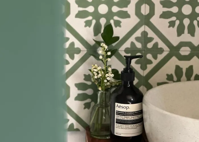 Dix Restaurant & D'hotes, Sainte-alvere, Dordogne 호텔 Saint-Alvère